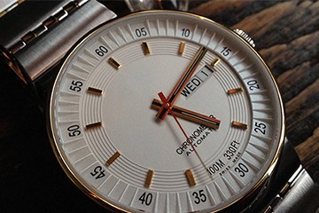 上海欧米茄表有水雾维修