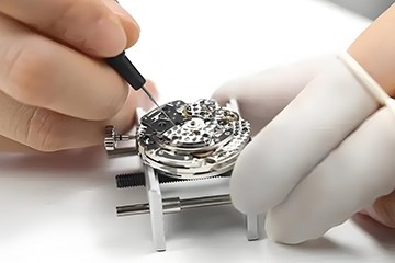 上海欧米茄表起雾维修